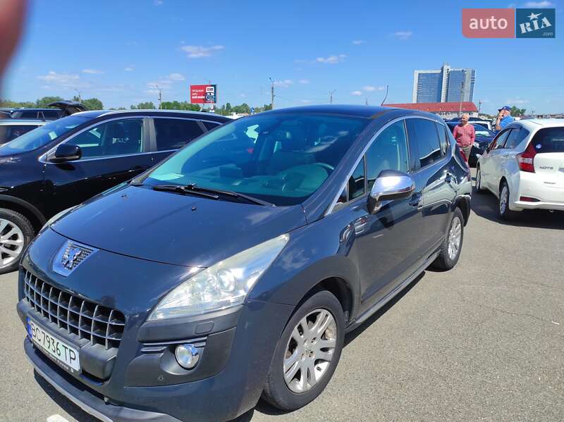Позашляховик / Кросовер Peugeot 3008 2010 в 