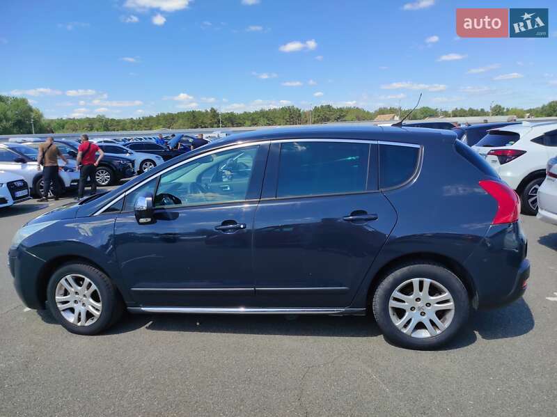 Позашляховик / Кросовер Peugeot 3008 2010 в Києві