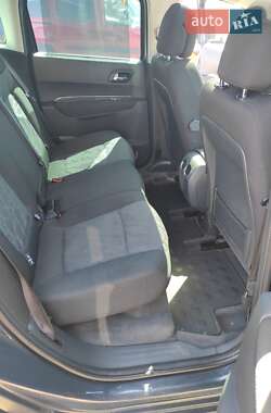 Позашляховик / Кросовер Peugeot 3008 2010 в 
