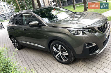 Позашляховик / Кросовер Peugeot 3008 2020 в 