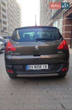 Внедорожник / Кроссовер Peugeot 3008 2010 в 