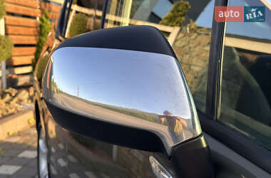 Внедорожник / Кроссовер Peugeot 3008 2011 в 