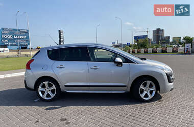 Внедорожник / Кроссовер Peugeot 3008 2009 в 