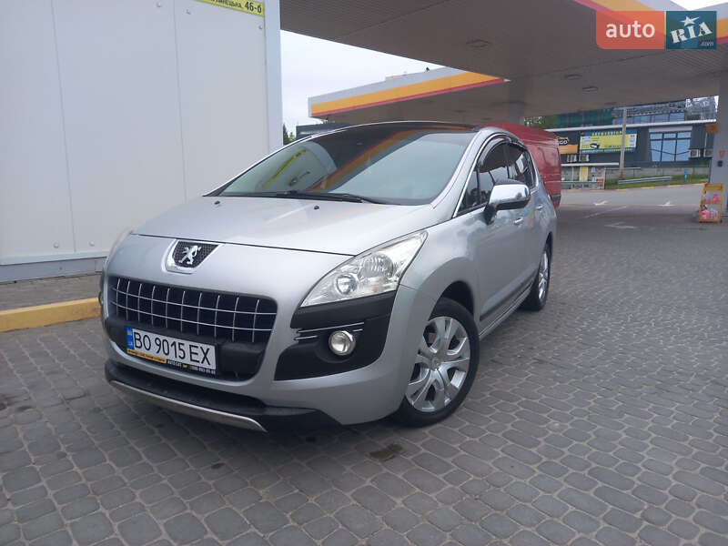 Внедорожник / Кроссовер Peugeot 3008 2011 в 