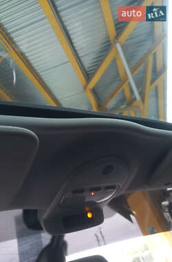 Внедорожник / Кроссовер Peugeot 3008 2011 в 