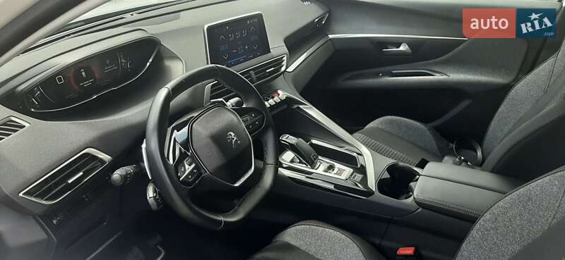 Внедорожник / Кроссовер Peugeot 3008 2018 в Хмельницком