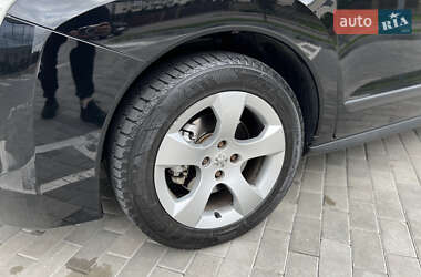Внедорожник / Кроссовер Peugeot 3008 2012 в 