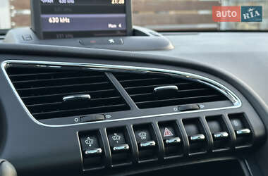 Внедорожник / Кроссовер Peugeot 3008 2011 в 