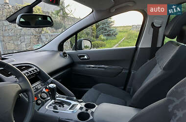 Внедорожник / Кроссовер Peugeot 3008 2011 в 