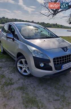 Внедорожник / Кроссовер Peugeot 3008 2010 в Валках