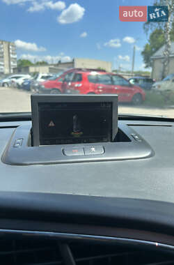 Позашляховик / Кросовер Peugeot 3008 2011 в 
