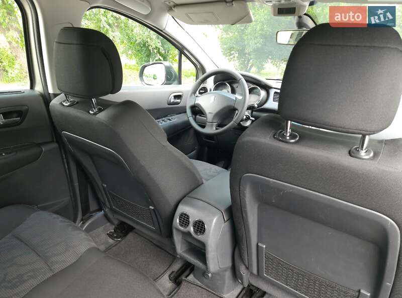 Позашляховик / Кросовер Peugeot 3008 2009 в Хмельницькому