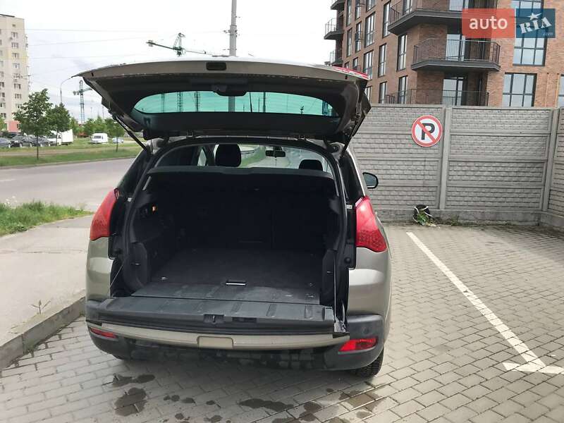 Позашляховик / Кросовер Peugeot 3008 2011 в Вінниці