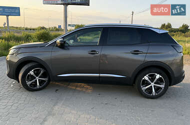 Внедорожник / Кроссовер Peugeot 3008 2023 в 