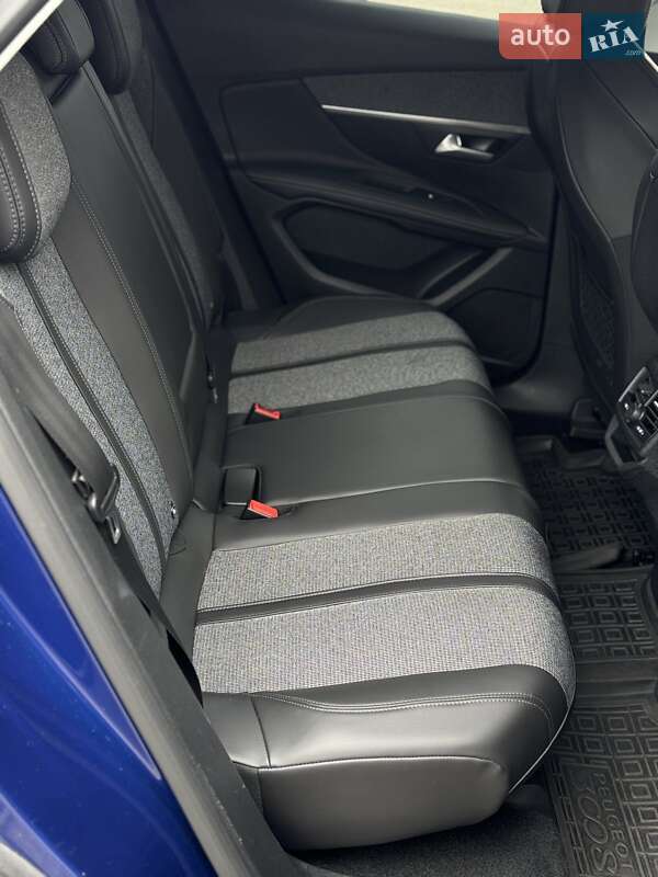 Позашляховик / Кросовер Peugeot 3008 2018 в Києві