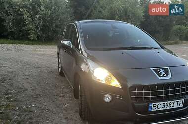 Внедорожник / Кроссовер Peugeot 3008 2012 в Стрые