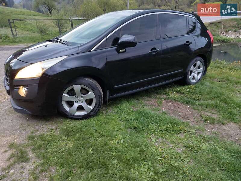 Позашляховик / Кросовер Peugeot 3008 2010 в Сколе