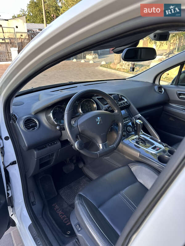 Позашляховик / Кросовер Peugeot 3008 2012 в Миколаєві