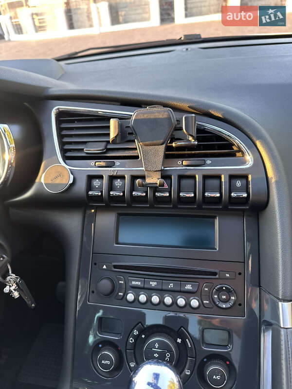 Позашляховик / Кросовер Peugeot 3008 2012 в Миколаєві