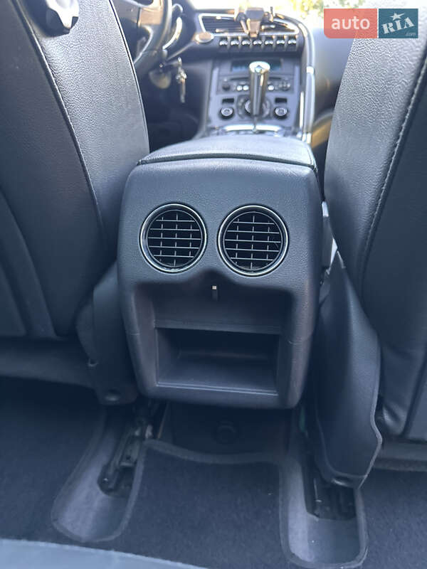 Позашляховик / Кросовер Peugeot 3008 2012 в Миколаєві