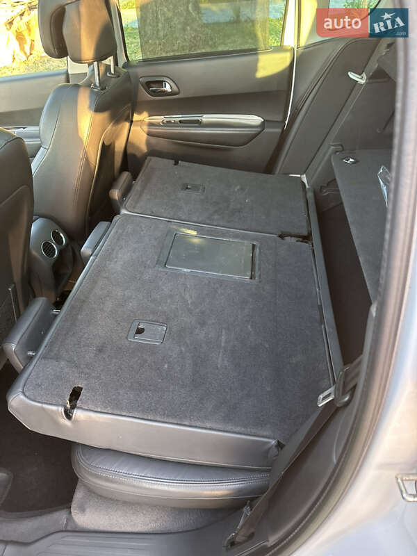 Позашляховик / Кросовер Peugeot 3008 2012 в Миколаєві