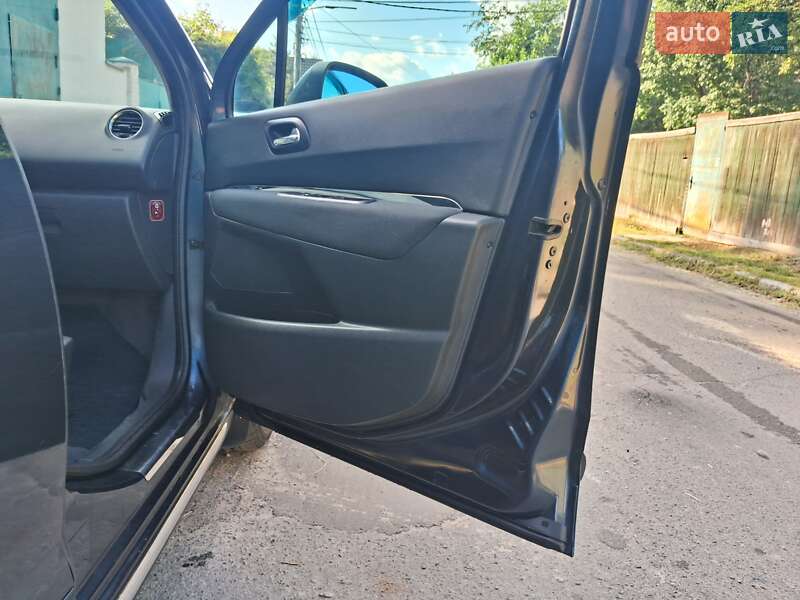 Внедорожник / Кроссовер Peugeot 3008 2012 в Киеве фото 9 Внедорожник / Кроссовер Peugeot 3008 2012 в Киеве