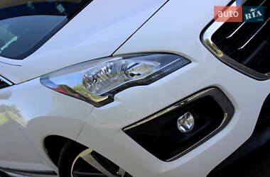 Позашляховик / Кросовер Peugeot 3008 2015 в 