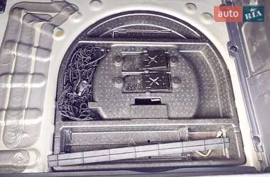 Позашляховик / Кросовер Peugeot 3008 2010 в 