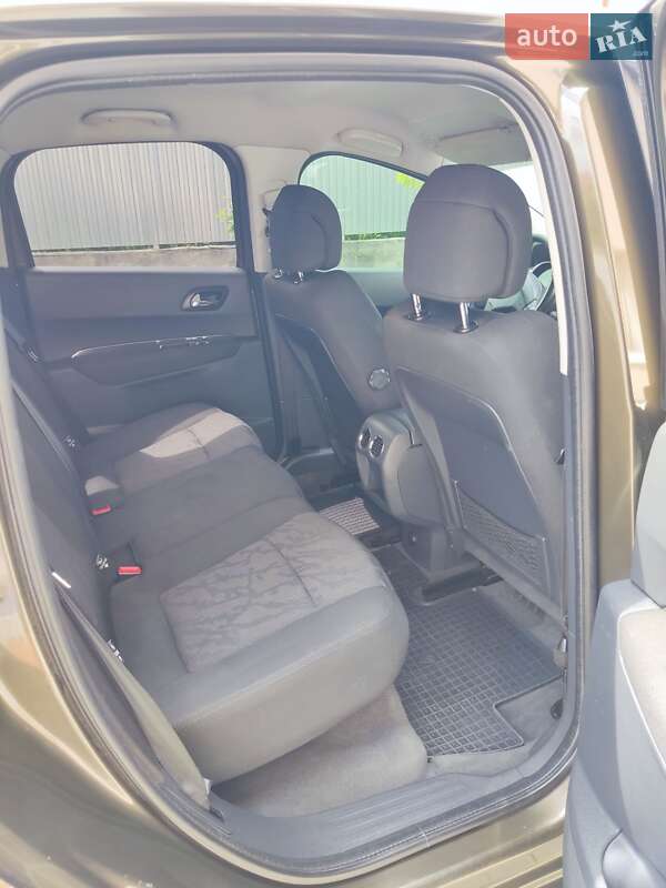 Внедорожник / Кроссовер Peugeot 3008 2010 в Тернополе