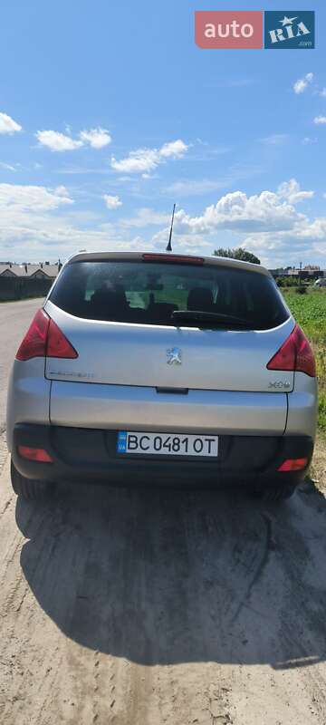 Позашляховик / Кросовер Peugeot 3008 2011 в Львові