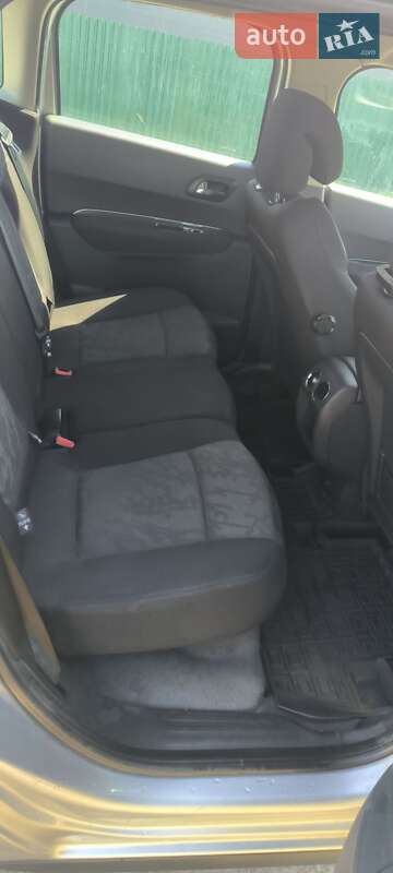 Позашляховик / Кросовер Peugeot 3008 2011 в Львові