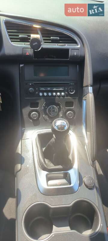 Позашляховик / Кросовер Peugeot 3008 2011 в Львові