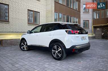 Внедорожник / Кроссовер Peugeot 3008 2020 в 