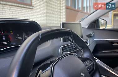 Внедорожник / Кроссовер Peugeot 3008 2020 в 