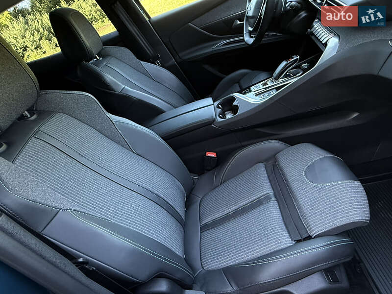 Позашляховик / Кросовер Peugeot 3008 2022 в Трускавці