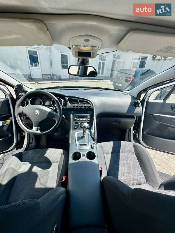 Позашляховик / Кросовер Peugeot 3008 2011 в Львові