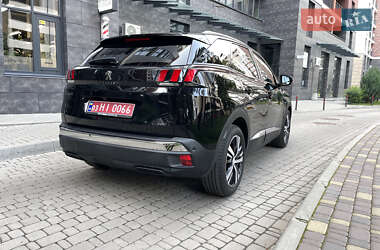 Позашляховик / Кросовер Peugeot 3008 2020 в 