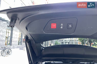 Позашляховик / Кросовер Peugeot 3008 2020 в 