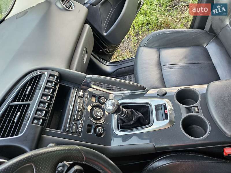 Внедорожник / Кроссовер Peugeot 3008 2012 в Маневичах