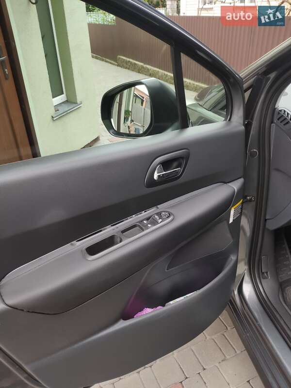 Внедорожник / Кроссовер Peugeot 3008 2012 в Ровно