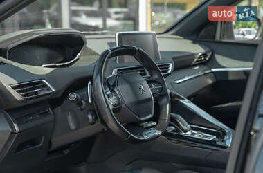 Внедорожник / Кроссовер Peugeot 3008 2018 в 