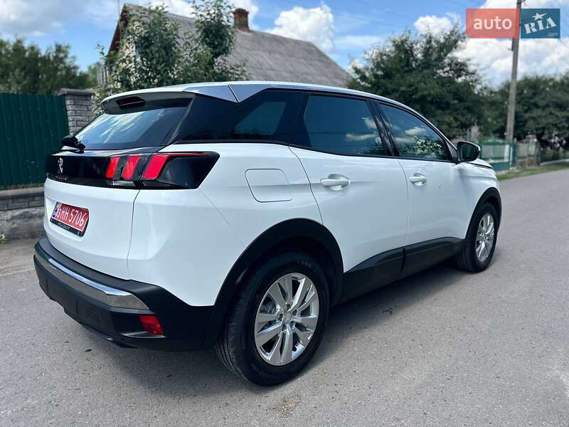 Позашляховик / Кросовер Peugeot 3008 2020 в Дубні