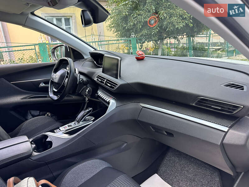 Позашляховик / Кросовер Peugeot 3008 2020 в Дубні