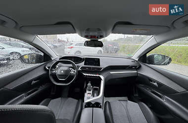 Внедорожник / Кроссовер Peugeot 3008 2020 в 