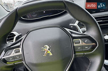 Внедорожник / Кроссовер Peugeot 3008 2020 в 