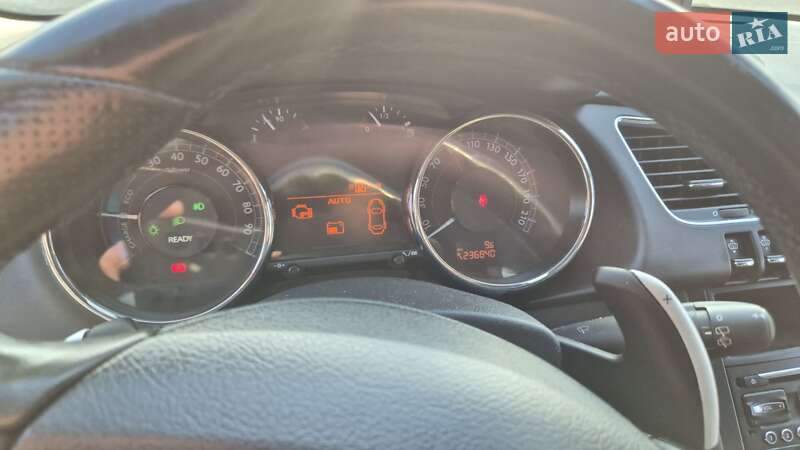 Позашляховик / Кросовер Peugeot 3008 2012 в Львові