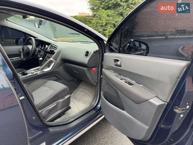Позашляховик / Кросовер Peugeot 3008 2010 в Вінниці