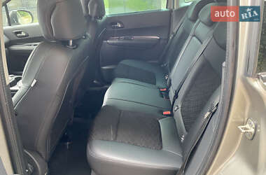 Внедорожник / Кроссовер Peugeot 3008 2016 в 