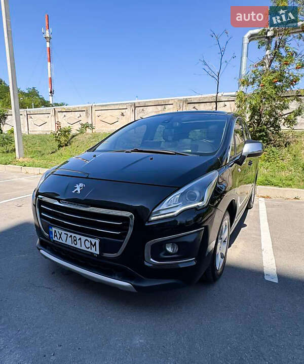 Позашляховик / Кросовер Peugeot 3008 2013 в Харкові