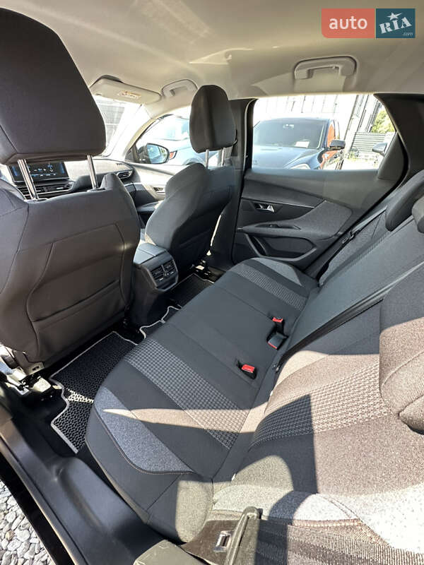 Внедорожник / Кроссовер Peugeot 3008 2022 в Ивано-Франковске